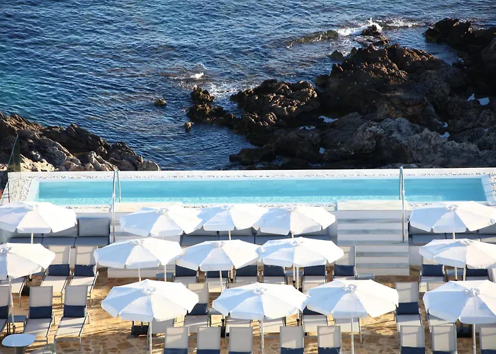 Mar Azul Pur Estil & - Adults Only 4*