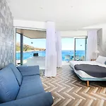 Mar Azul Pur Estil & - Adults Only