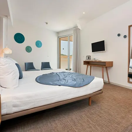 Mar Azul Pur Estil & - Adults Only Hotel 4*