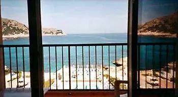 Mar Azul Pur Estil & (adults Only) ホテル カラ・ラトハダ