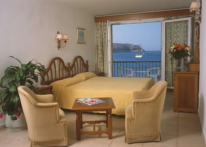 Mar Azul Pur Estil & - Adults Only 4*